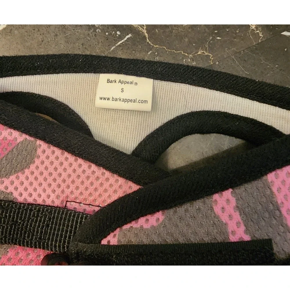 Bark Appeal Step in Dog Harness Size Small in Camouflage Pink Print